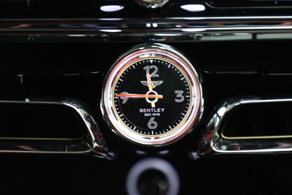 Used 2021 Bentley Flying Spur W12 First Edition for sale $229,900 at Bugatti of Greenwich in Greenwich CT 06830 24