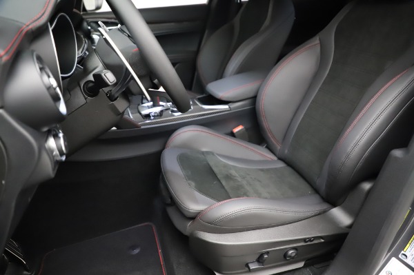 New 2021 Alfa Romeo Stelvio Quadrifoglio for sale Sold at Bugatti of Greenwich in Greenwich CT 06830 15