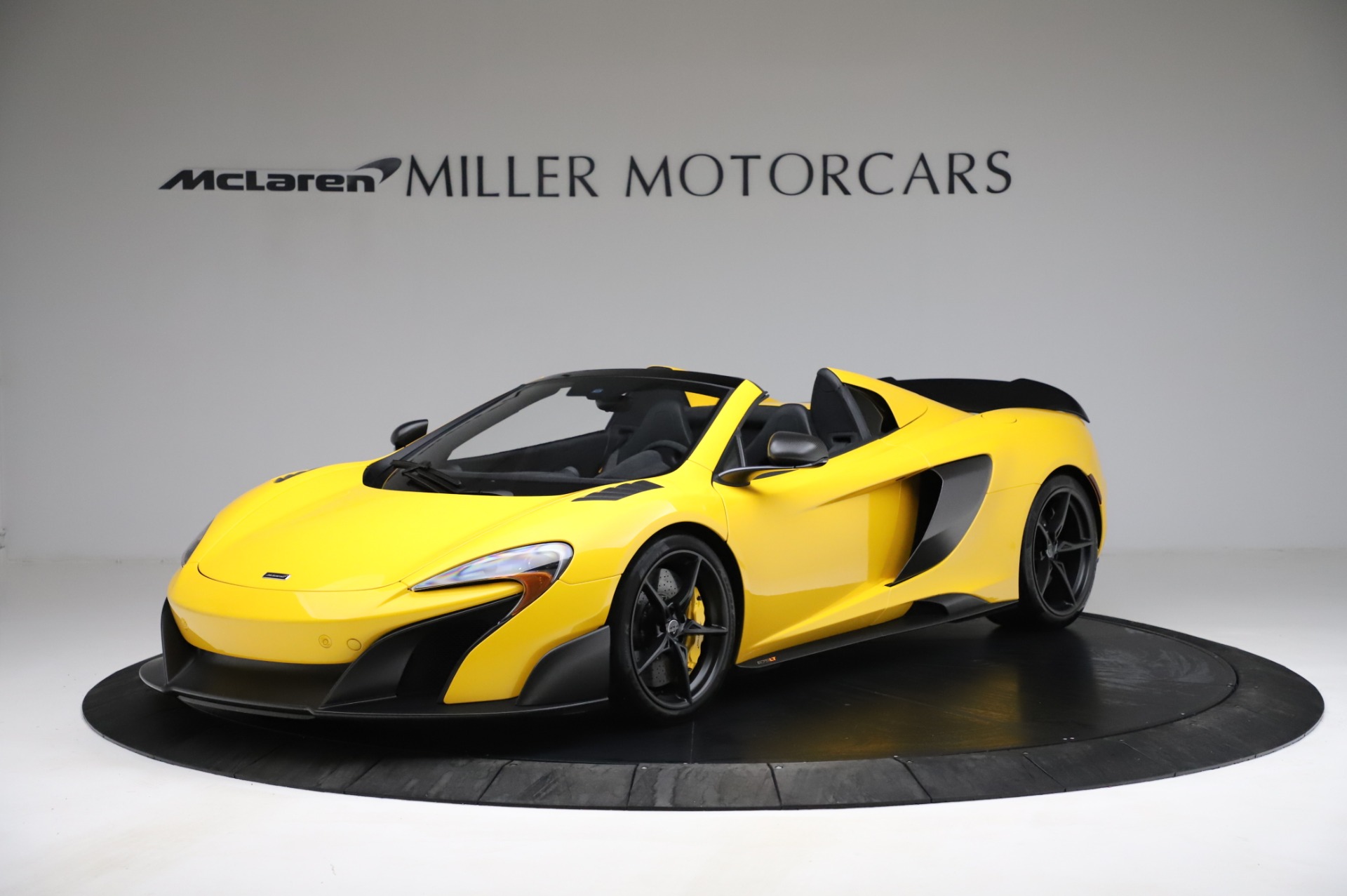 Used 2016 McLaren 675LT Spider for sale Sold at Bugatti of Greenwich in Greenwich CT 06830 1