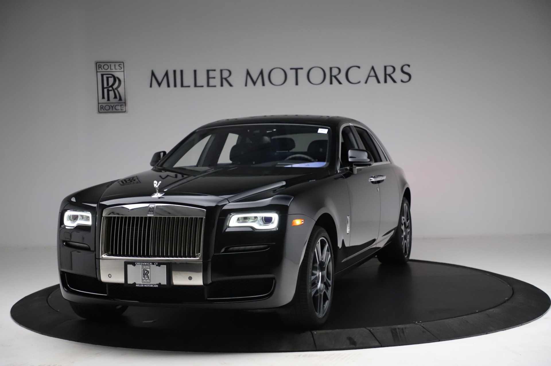 Used 2017 Rolls-Royce Ghost for sale Sold at Bugatti of Greenwich in Greenwich CT 06830 1