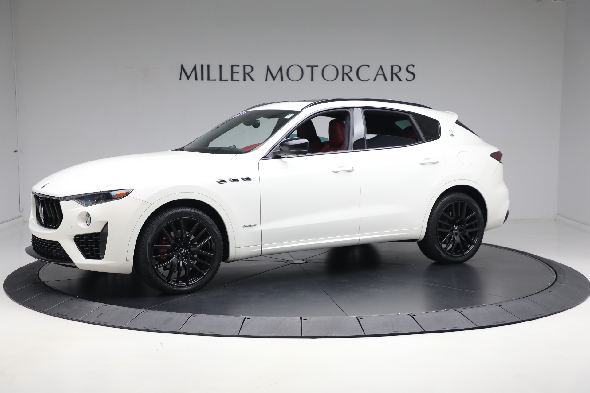 Used 2021 Maserati Levante Q4 GranSport for sale Sold at Bugatti of Greenwich in Greenwich CT 06830 1