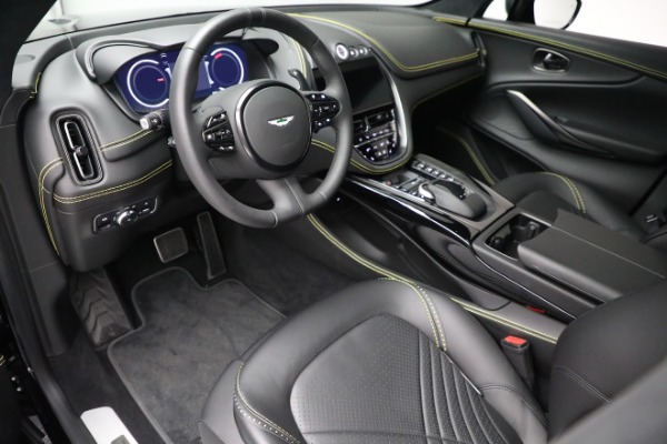 Used 2021 Aston Martin DBX for sale $181,900 at Bugatti of Greenwich in Greenwich CT 06830 13