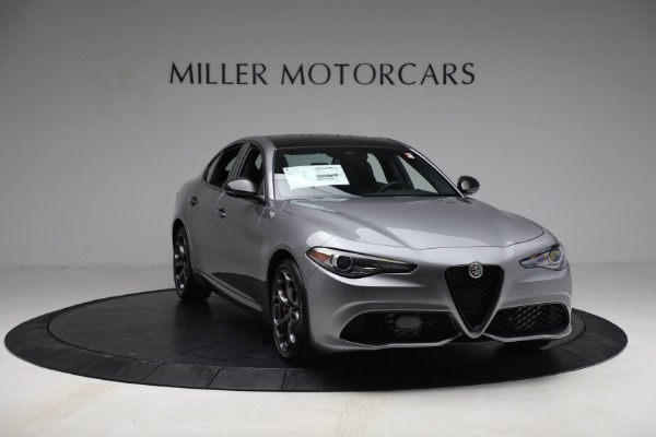 Used 2021 Alfa Romeo Giulia Ti Sport Q4 for sale Sold at Bugatti of Greenwich in Greenwich CT 06830 11