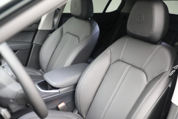 Used 2021 Alfa Romeo Stelvio Q4 for sale Sold at Bugatti of Greenwich in Greenwich CT 06830 15
