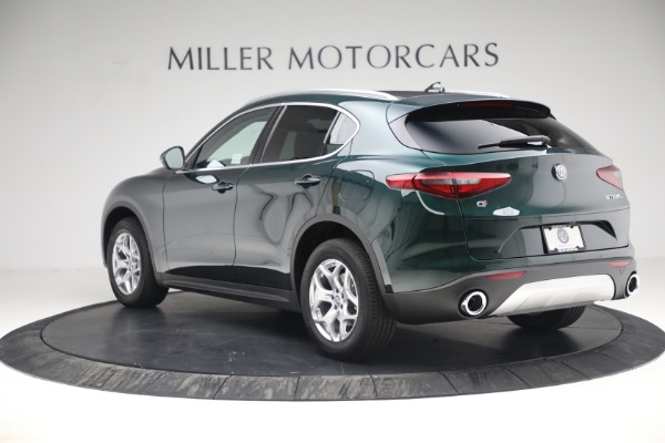 Used 2021 Alfa Romeo Stelvio Q4 for sale Sold at Bugatti of Greenwich in Greenwich CT 06830 5
