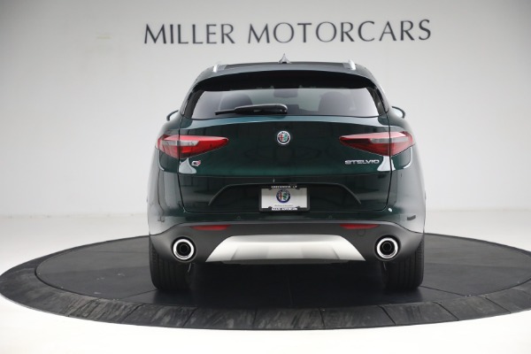 Used 2021 Alfa Romeo Stelvio Q4 for sale Sold at Bugatti of Greenwich in Greenwich CT 06830 6