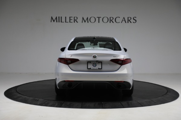 New 2021 Alfa Romeo Giulia Ti Sport Q4 for sale Sold at Bugatti of Greenwich in Greenwich CT 06830 5