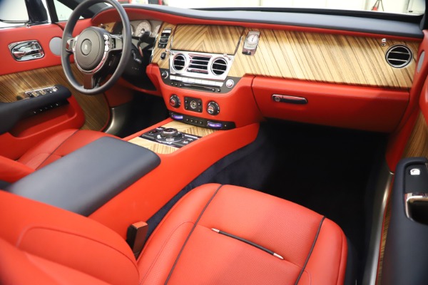 Used 2016 Rolls-Royce Dawn for sale Sold at Bugatti of Greenwich in Greenwich CT 06830 19
