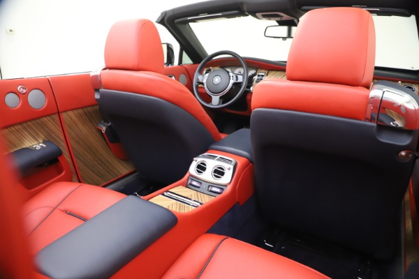 Used 2016 Rolls-Royce Dawn for sale Sold at Bugatti of Greenwich in Greenwich CT 06830 25