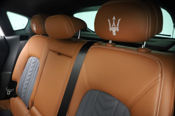 New 2021 Maserati Levante Q4 GranLusso for sale $93,385 at Bugatti of Greenwich in Greenwich CT 06830 19