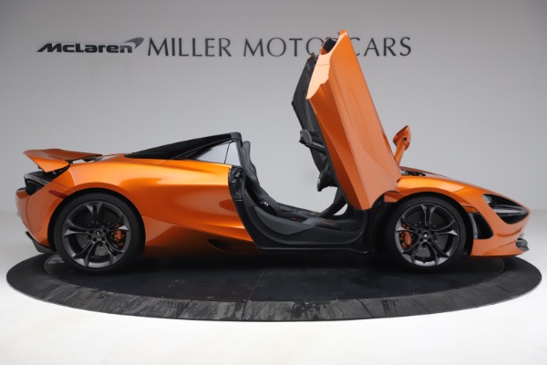 Used 2020 McLaren 720S Spider for sale Sold at Bugatti of Greenwich in Greenwich CT 06830 21