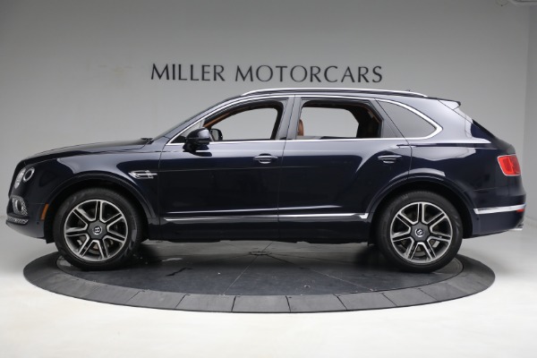 Used 2018 Bentley Bentayga W12 Signature for sale Sold at Bugatti of Greenwich in Greenwich CT 06830 3