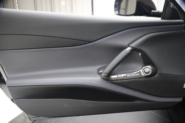 Used 2019 Ferrari 812 Superfast for sale $355,900 at Bugatti of Greenwich in Greenwich CT 06830 16