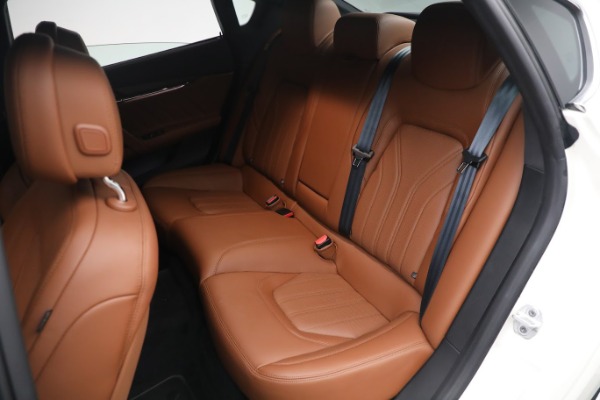 Used 2021 Maserati Quattroporte S Q4 GranLusso for sale $79,995 at Bugatti of Greenwich in Greenwich CT 06830 20