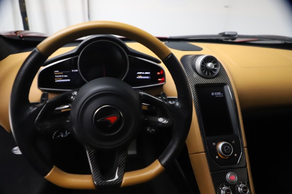 Used 2012 McLaren MP4-12C for sale Sold at Bugatti of Greenwich in Greenwich CT 06830 18