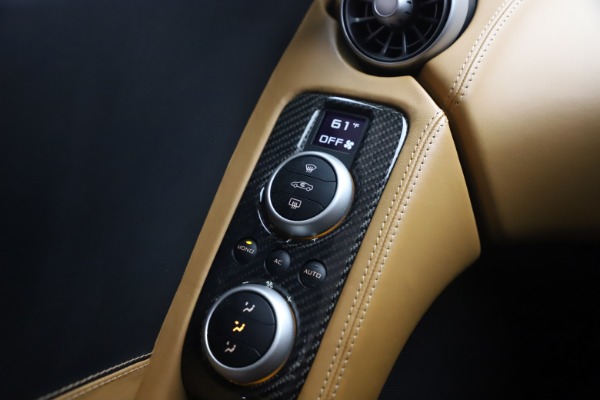 Used 2012 McLaren MP4-12C for sale Sold at Bugatti of Greenwich in Greenwich CT 06830 27