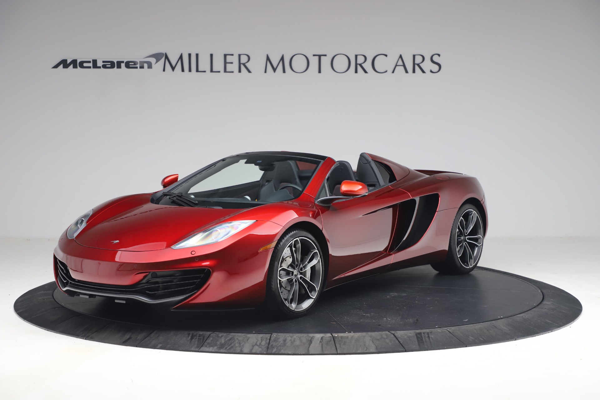 Used 2013 McLaren MP4-12C Spider for sale Sold at Bugatti of Greenwich in Greenwich CT 06830 1