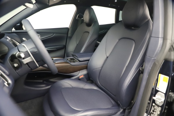 New 2021 Aston Martin DBX for sale $195,786 at Bugatti of Greenwich in Greenwich CT 06830 15