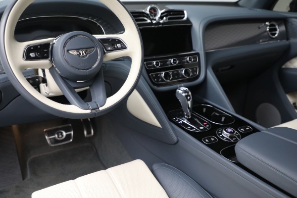 Used 2021 Bentley Bentayga Speed for sale Sold at Bugatti of Greenwich in Greenwich CT 06830 16