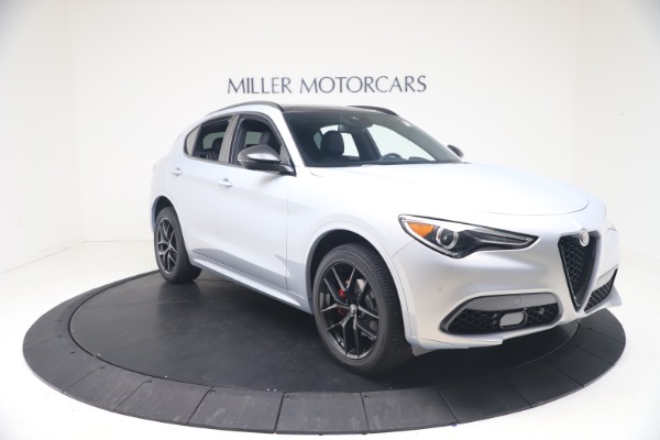 New 2021 Alfa Romeo Stelvio Ti Sport Q4 for sale Sold at Bugatti of Greenwich in Greenwich CT 06830 11