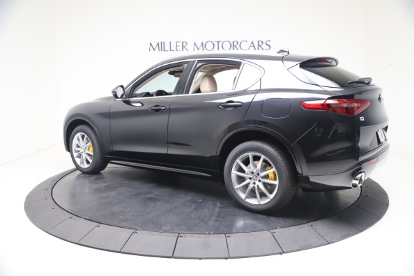 New 2021 Alfa Romeo Stelvio Ti Lusso Q4 for sale Sold at Bugatti of Greenwich in Greenwich CT 06830 4