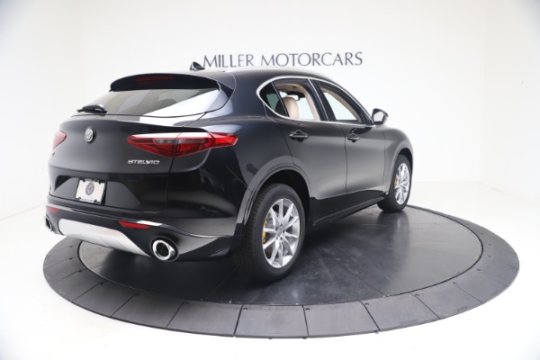 New 2021 Alfa Romeo Stelvio Ti Lusso Q4 for sale Sold at Bugatti of Greenwich in Greenwich CT 06830 7