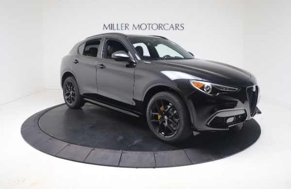 New 2021 Alfa Romeo Stelvio Ti Sport Q4 for sale Sold at Bugatti of Greenwich in Greenwich CT 06830 11