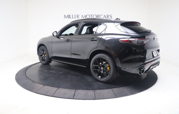 New 2021 Alfa Romeo Stelvio Ti Sport Q4 for sale Sold at Bugatti of Greenwich in Greenwich CT 06830 5