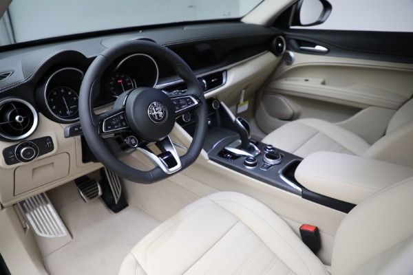New 2021 Alfa Romeo Stelvio Ti Q4 for sale Sold at Bugatti of Greenwich in Greenwich CT 06830 13