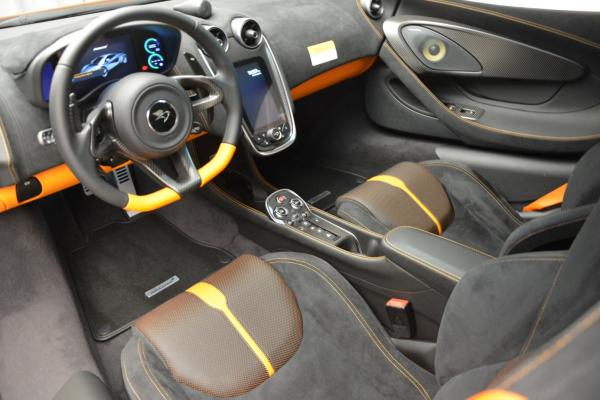 Used 2016 McLaren 570S for sale Sold at Bugatti of Greenwich in Greenwich CT 06830 14