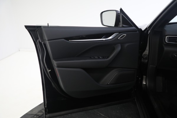 Used 2021 Maserati Levante for sale $57,900 at Bugatti of Greenwich in Greenwich CT 06830 20