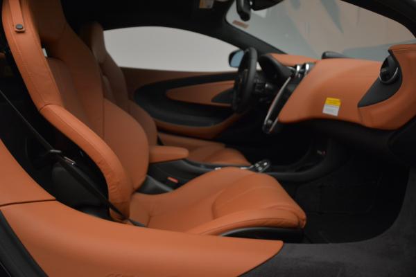 Used 2016 McLaren 570S for sale Sold at Bugatti of Greenwich in Greenwich CT 06830 18