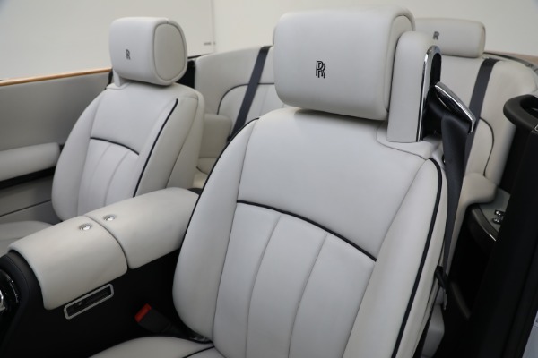 Used 2017 Rolls-Royce Phantom Drophead Coupe for sale Sold at Bugatti of Greenwich in Greenwich CT 06830 18