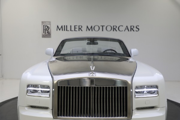 Used 2017 Rolls-Royce Phantom Drophead Coupe for sale Sold at Bugatti of Greenwich in Greenwich CT 06830 28