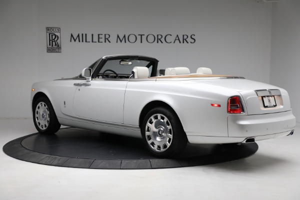Used 2017 Rolls-Royce Phantom Drophead Coupe for sale Sold at Bugatti of Greenwich in Greenwich CT 06830 4