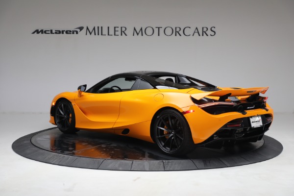 New 2021 McLaren 720S Spider for sale $378,110 at Bugatti of Greenwich in Greenwich CT 06830 17