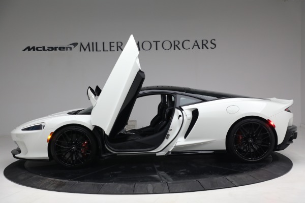 New 2021 McLaren GT Luxe for sale $217,205 at Bugatti of Greenwich in Greenwich CT 06830 15
