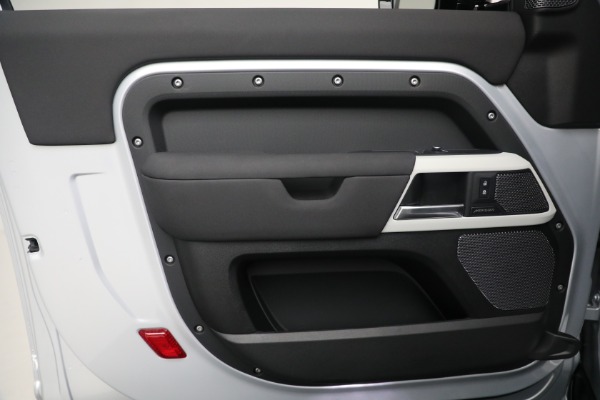 Used 2021 Land Rover Defender 90 X-Dynamic S for sale Sold at Bugatti of Greenwich in Greenwich CT 06830 17