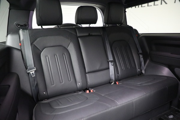 Used 2021 Land Rover Defender 90 X-Dynamic S for sale Sold at Bugatti of Greenwich in Greenwich CT 06830 21