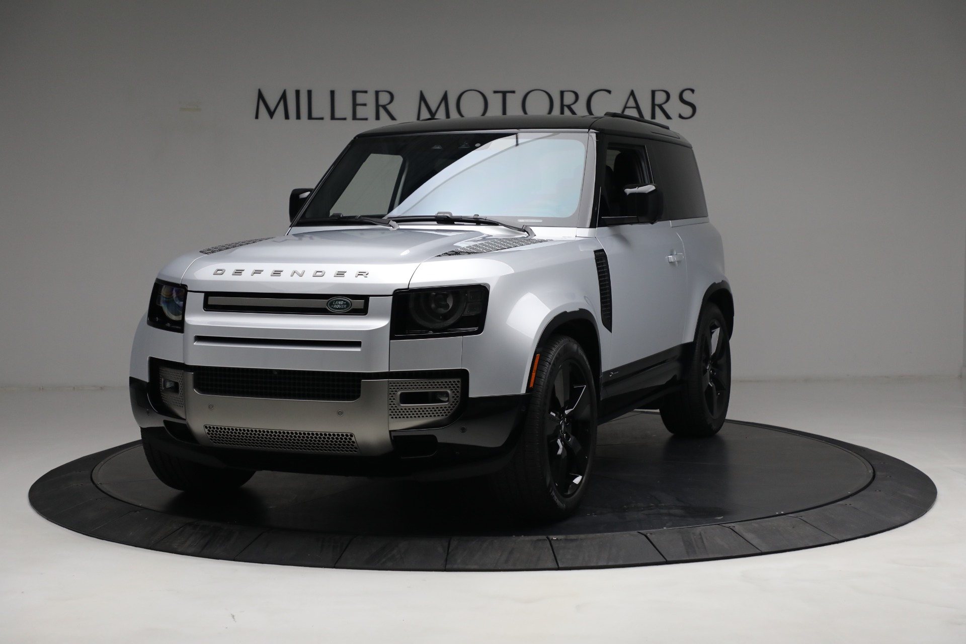 Used 2021 Land Rover Defender 90 X-Dynamic S for sale Sold at Bugatti of Greenwich in Greenwich CT 06830 1