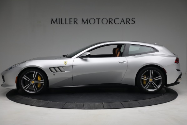 Used 2018 Ferrari GTC4Lusso for sale Sold at Bugatti of Greenwich in Greenwich CT 06830 3