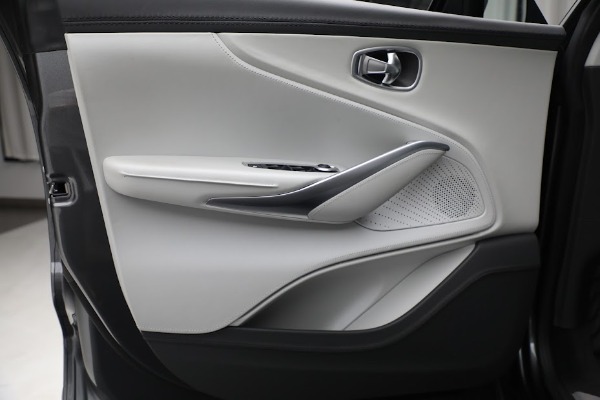 Used 2021 Aston Martin DBX for sale Sold at Bugatti of Greenwich in Greenwich CT 06830 14