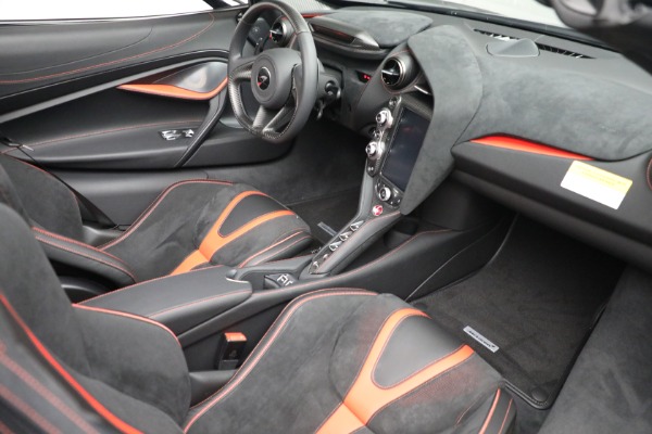 New 2021 McLaren 720S Spider for sale $399,120 at Bugatti of Greenwich in Greenwich CT 06830 27