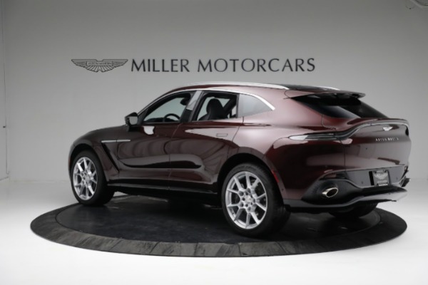 Used 2021 Aston Martin DBX for sale Sold at Bugatti of Greenwich in Greenwich CT 06830 3