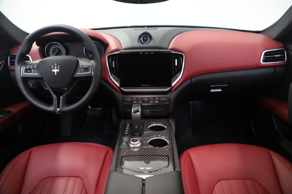 New 2021 Maserati Ghibli SQ4 GranLusso for sale Sold at Bugatti of Greenwich in Greenwich CT 06830 16