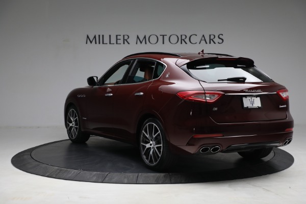 Used 2018 Maserati Levante GranSport for sale Sold at Bugatti of Greenwich in Greenwich CT 06830 5