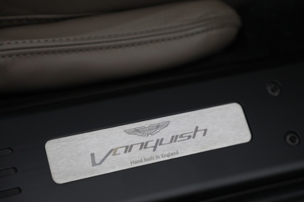 Used 2016 Aston Martin Vanquish Volante for sale $169,900 at Bugatti of Greenwich in Greenwich CT 06830 25