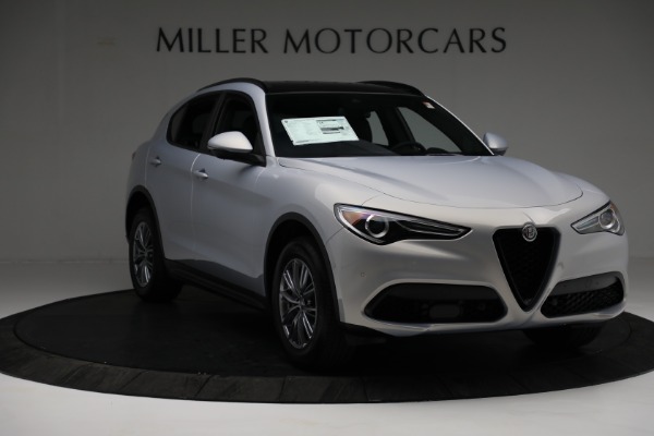 New 2022 Alfa Romeo Stelvio Sprint for sale Sold at Bugatti of Greenwich in Greenwich CT 06830 11