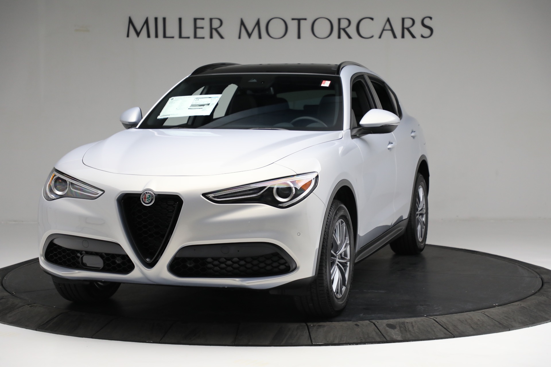 New 2022 Alfa Romeo Stelvio Sprint for sale Sold at Bugatti of Greenwich in Greenwich CT 06830 1