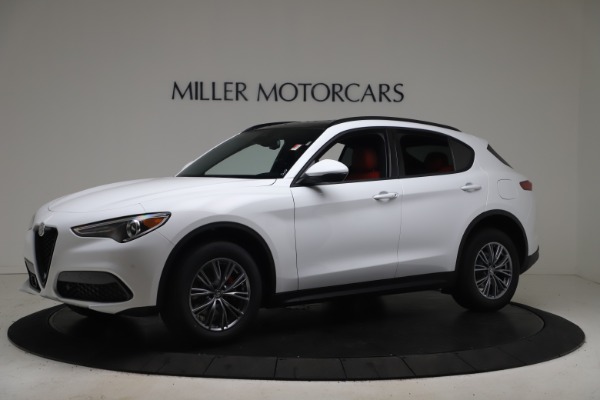 New 2022 Alfa Romeo Stelvio Sprint for sale Sold at Bugatti of Greenwich in Greenwich CT 06830 2